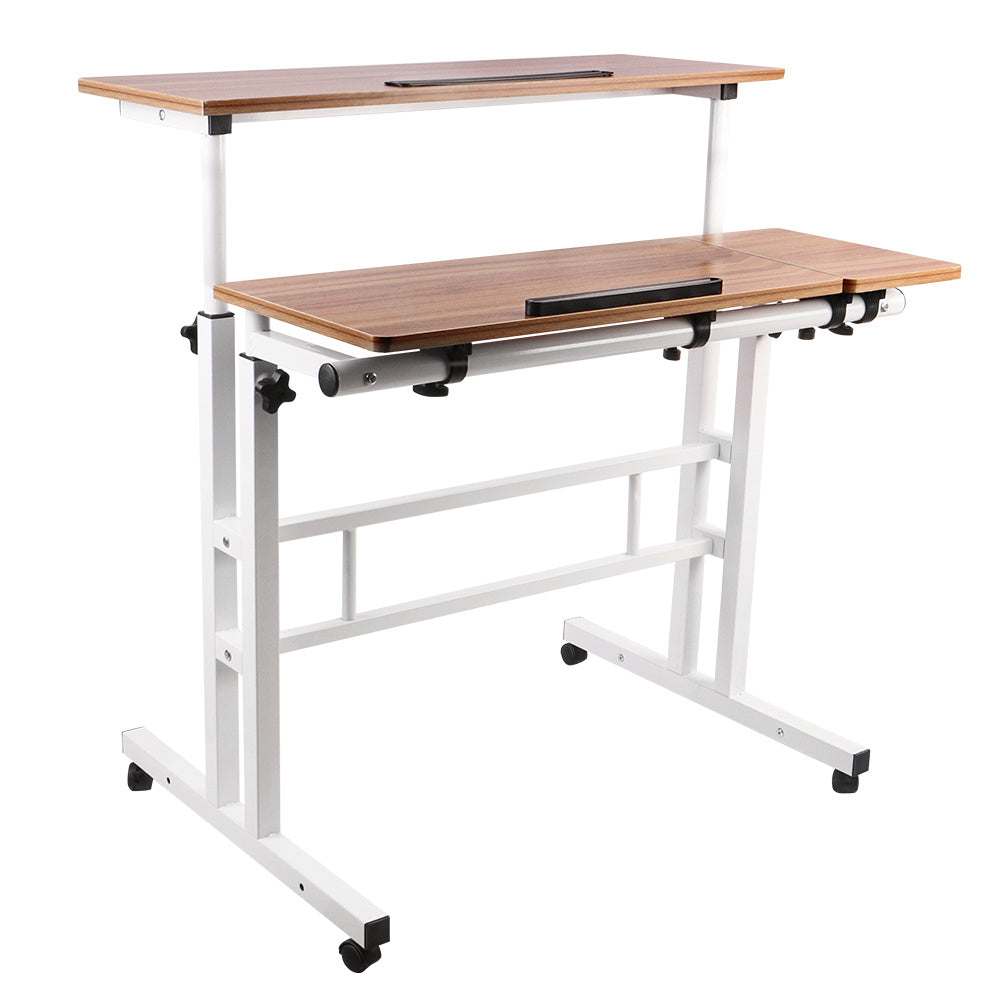 Ergonomischer Sitz-Steh-Schreibtisch | 80x60 cm | Höhenverstellbar (67–117 cm) | Neigbare Arbeitsfläche & Rollen | Mobiler Laptop-Arbeitsplatz | Braun