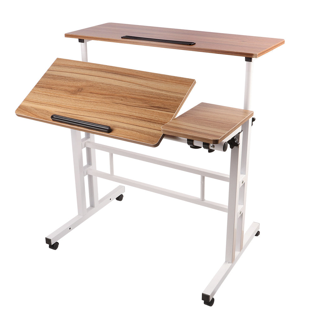 Ergonomischer Sitz-Steh-Schreibtisch | 80x60 cm | Höhenverstellbar (67–117 cm) | Neigbare Arbeitsfläche & Rollen | Mobiler Laptop-Arbeitsplatz | Braun